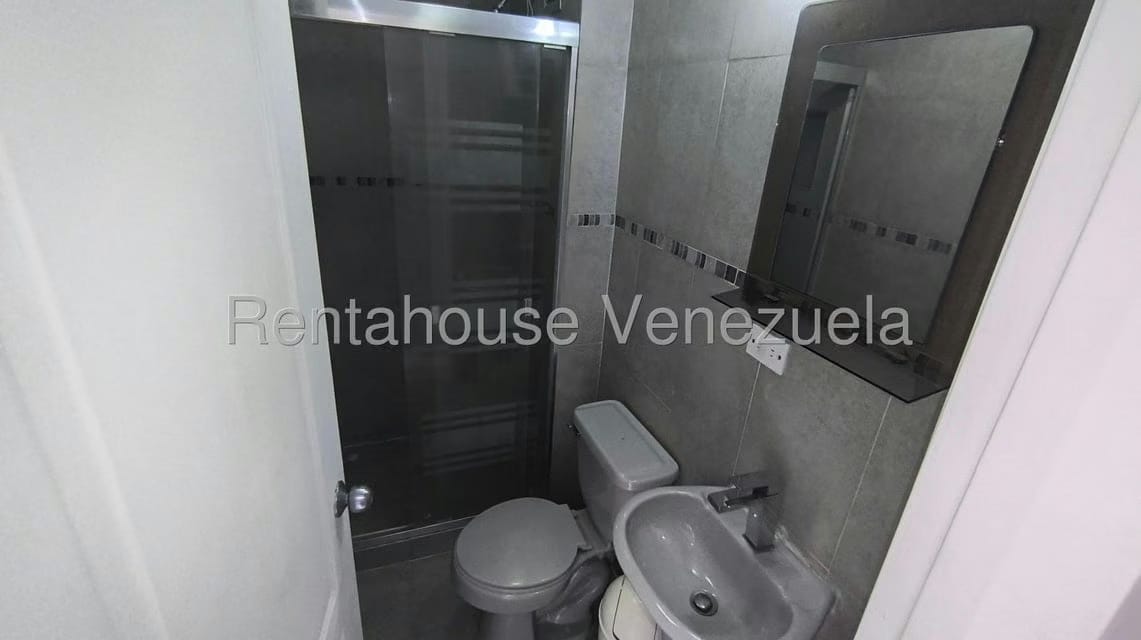Apartamento (1 Nivel) en Venta en Mampote, Miranda - 16