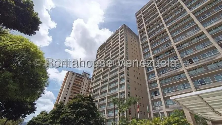 Apartamento en Alquiler en santa eduviguis Caracas - 4