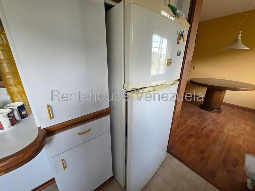 Apartamento (1 Nivel) en Alquiler en Cerro Verde, Distrito Metropolitano - 10