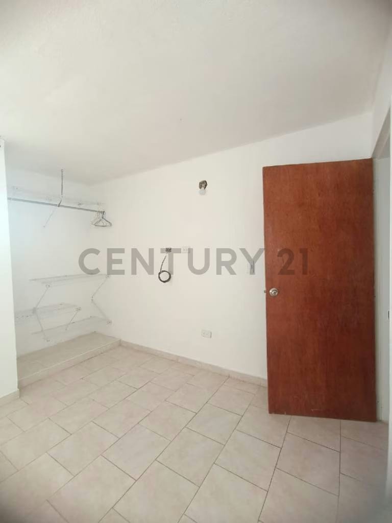 Venta Apartamento en la Urbanización Pueblo Nuevo, Isla De Margarita - 11