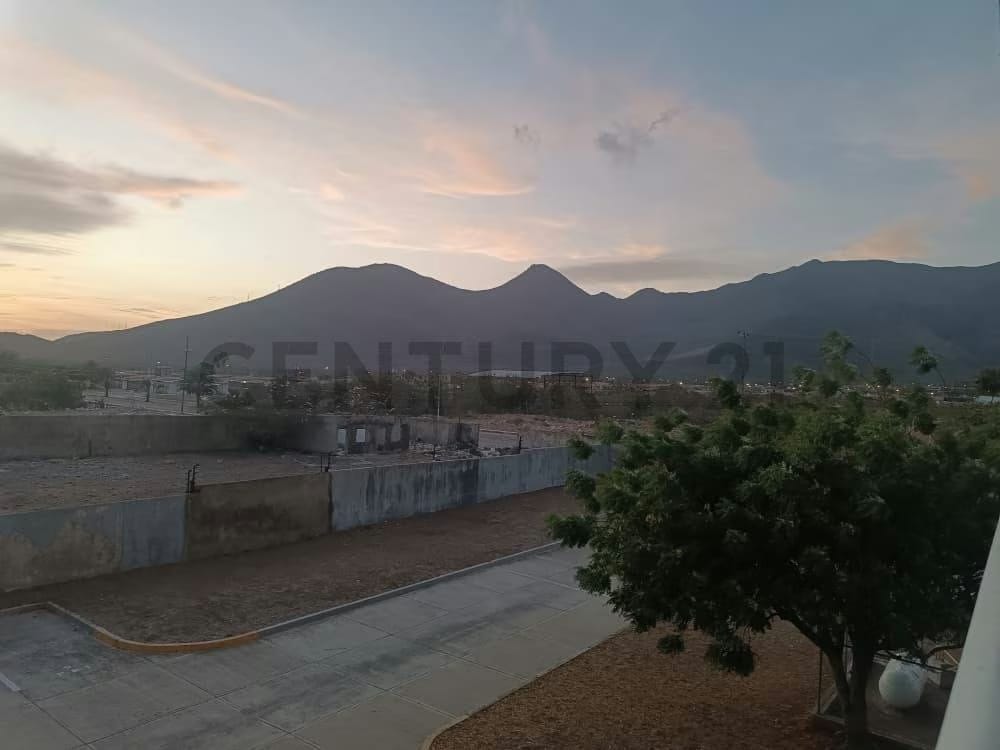 Venta Apartamento en la Urbanización Pueblo Nuevo, Isla De Margarita - 13