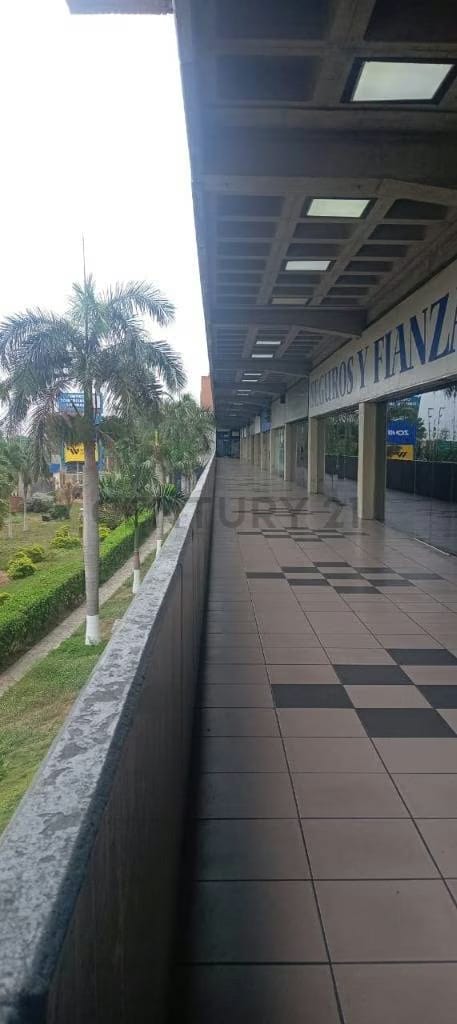 Local en venta en Centro Comercial Litoral - 2