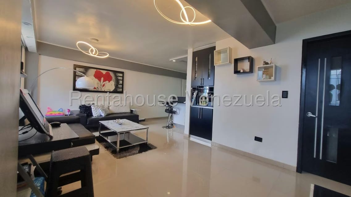 Apartamento (1 Nivel) en Venta en Miravila, Distrito Metropolitano - 5
