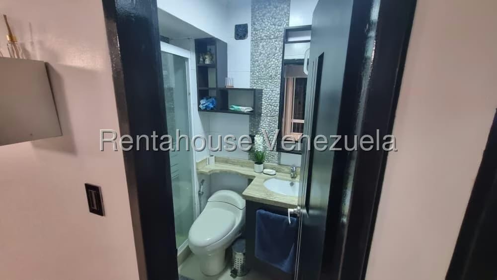 Apartamento (1 Nivel) en Venta en Miravila, Distrito Metropolitano - 8