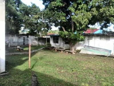 Terreno con casa en venta en Los Chorros, con un área de 3.240m2 de terreno AH - 9