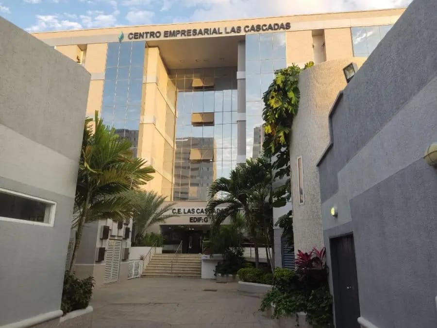 Oficina en Alquiler en lecheria cc la cascada - 3