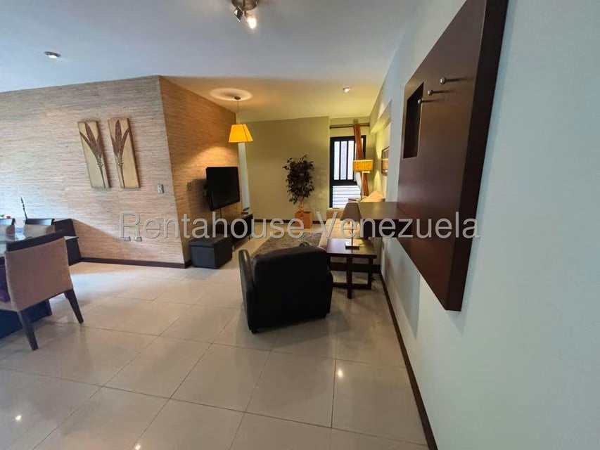 Apartamento (1 Nivel) en Alquiler en La Bonita, Distrito Metropolitano - 6