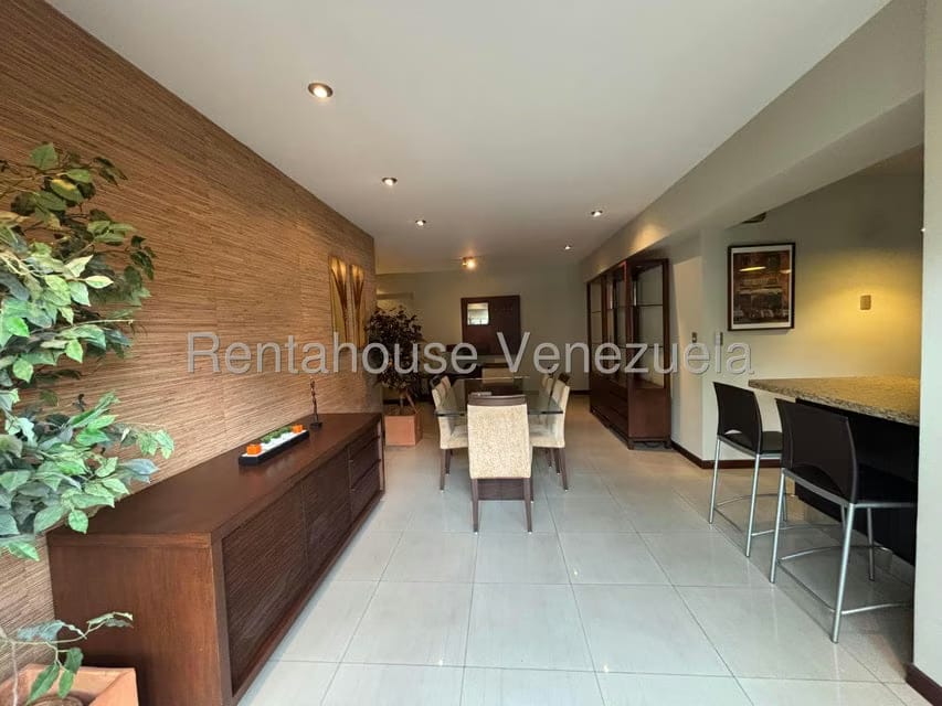 Apartamento (1 Nivel) en Alquiler en La Bonita, Distrito Metropolitano - 8