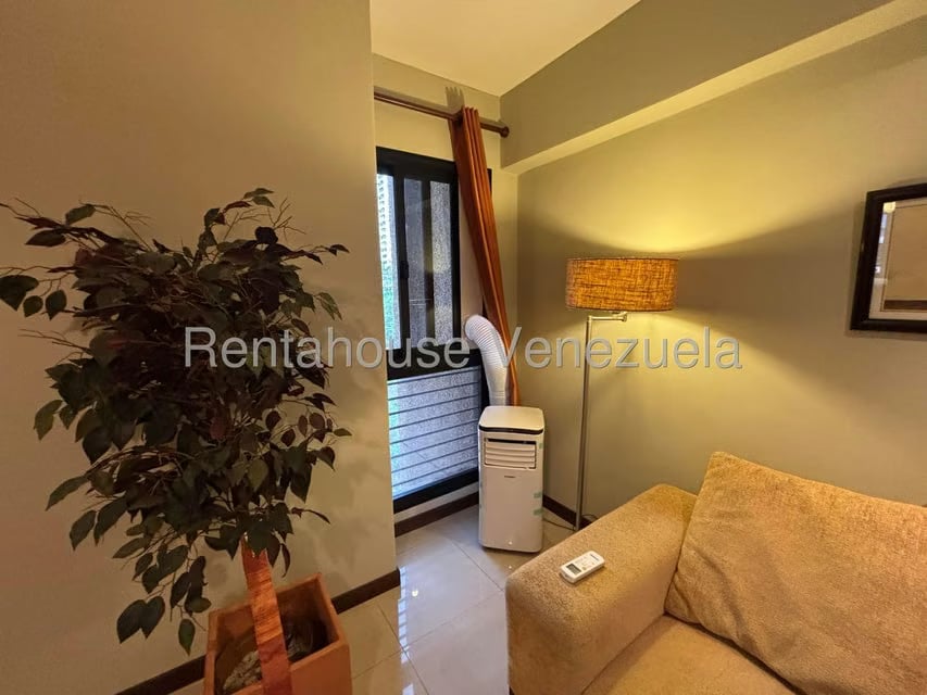Apartamento (1 Nivel) en Alquiler en La Bonita, Distrito Metropolitano - 10