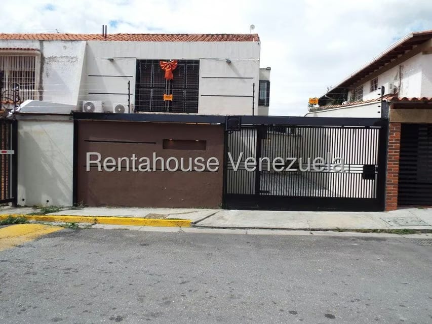 Casa (Multipes Niveles) en Alquiler en Alto Prado, Distrito Metropolitano - 2