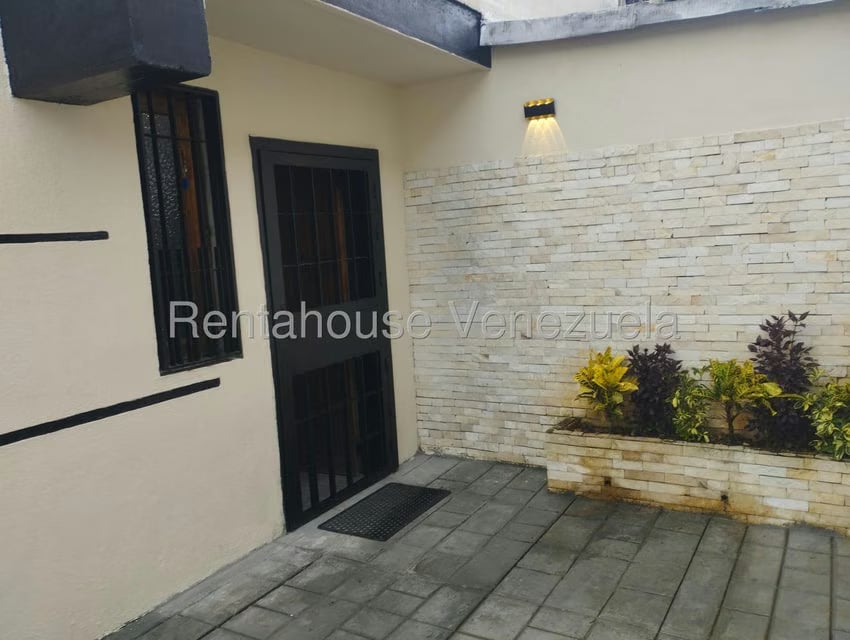 Casa (Multipes Niveles) en Alquiler en Alto Prado, Distrito Metropolitano - 4