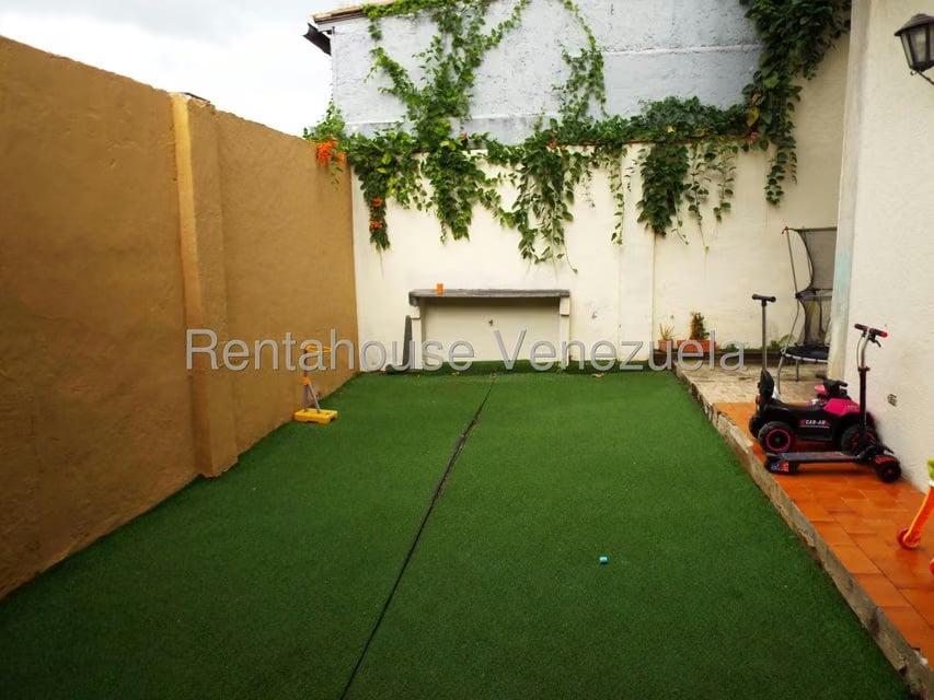 Casa (Multipes Niveles) en Alquiler en Alto Prado, Distrito Metropolitano - 36
