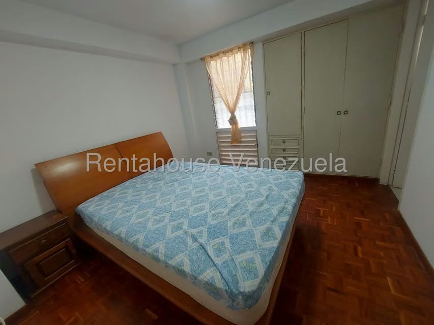 Apartamento (1 Nivel) en Alquiler en La Urbina, Distrito Metropolitano - 16