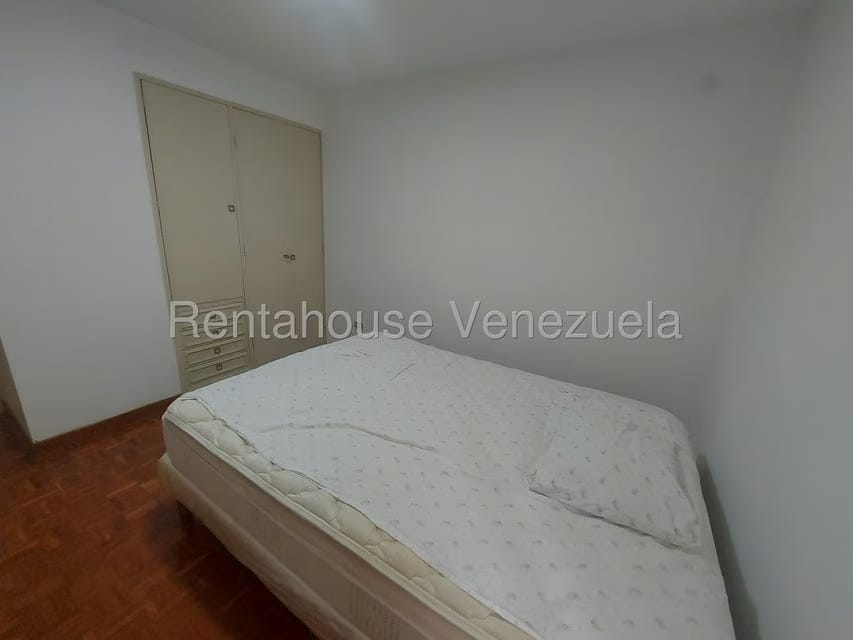 Apartamento (1 Nivel) en Alquiler en La Urbina, Distrito Metropolitano - 20