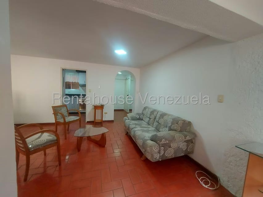 Apartamento (1 Nivel) en Alquiler en La Urbina, Distrito Metropolitano - 6
