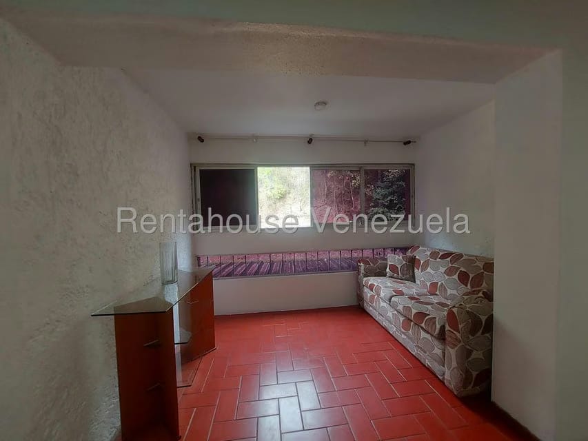 Apartamento (1 Nivel) en Alquiler en La Urbina, Distrito Metropolitano - 8