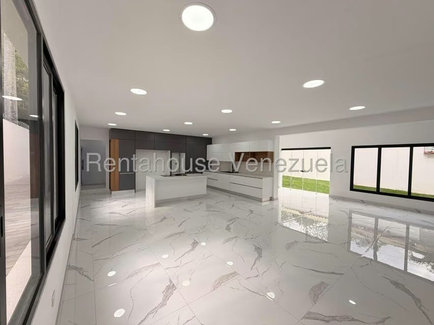 Casa (Duplex) en Venta en Country Club, Distrito Metropolitano - 12