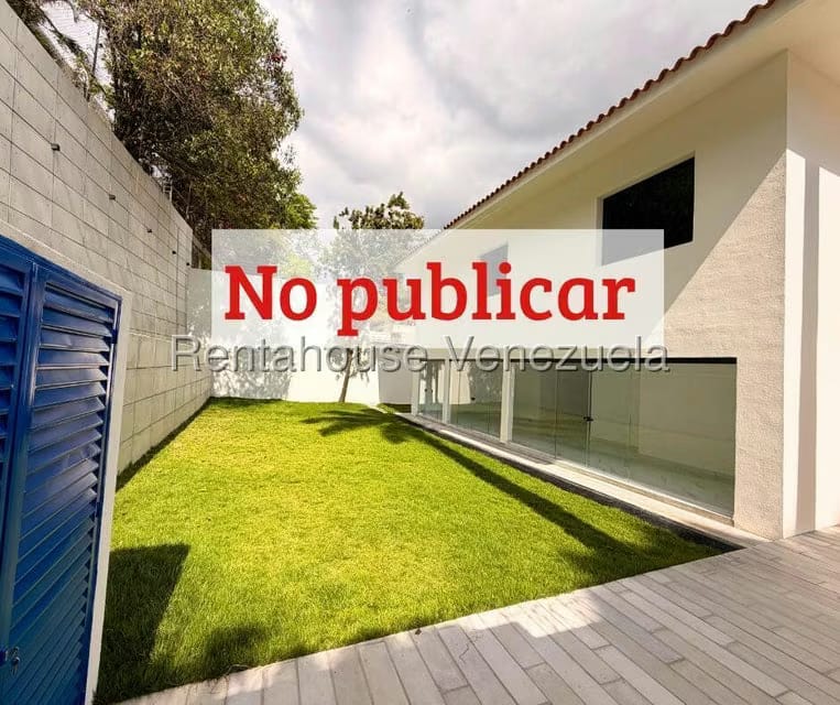 Casa (Duplex) en Venta en Country Club, Distrito Metropolitano - 3