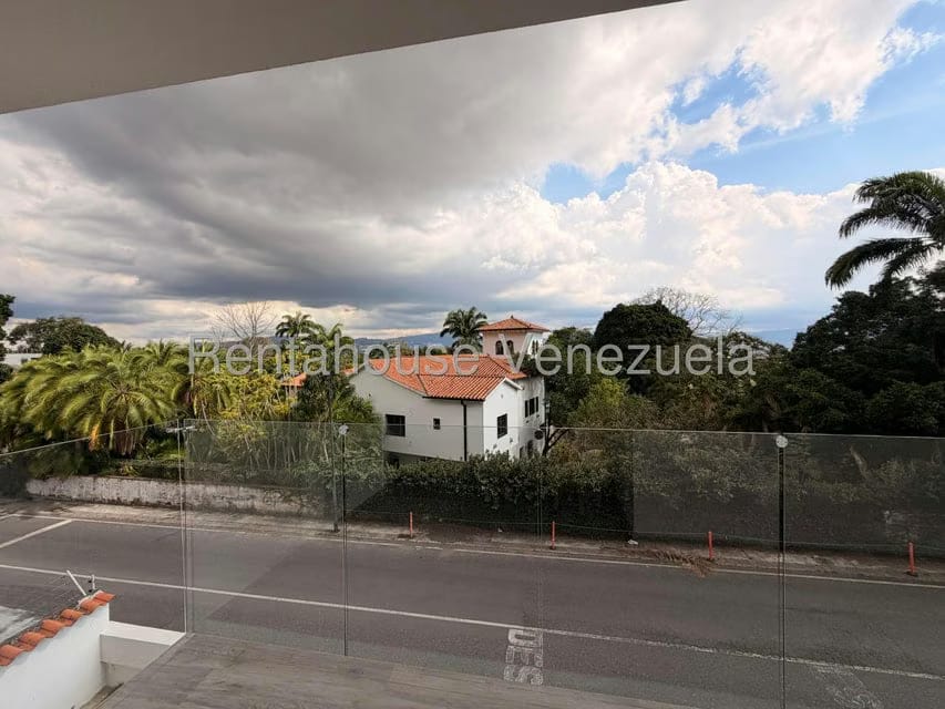 Casa (Duplex) en Venta en Country Club, Distrito Metropolitano - 29