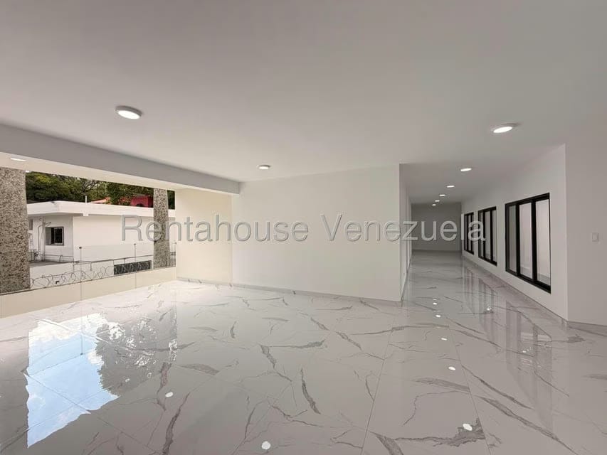 Casa (Duplex) en Venta en Country Club, Distrito Metropolitano - 32