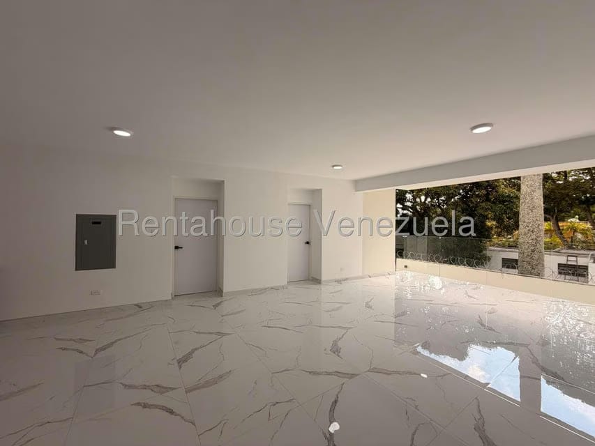 Casa (Duplex) en Venta en Country Club, Distrito Metropolitano - 34