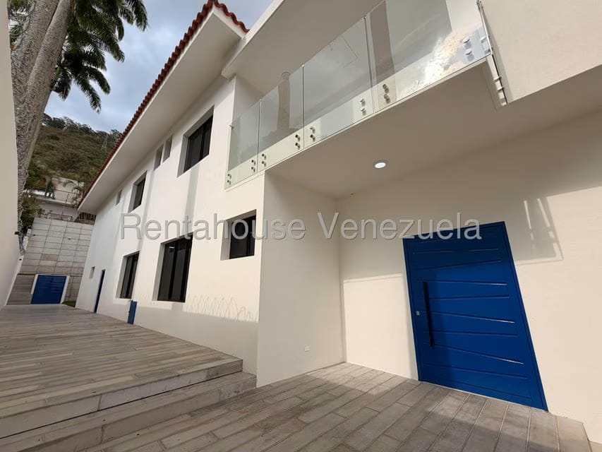 Casa (Duplex) en Venta en Country Club, Distrito Metropolitano - 55