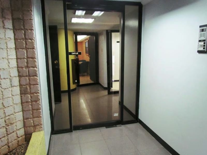 Comercial (Oficina) en Venta en 5 de Julio, Zulia - 3
