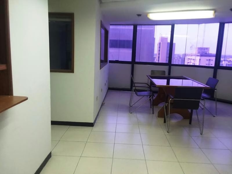 Comercial (Oficina) en Venta en 5 de Julio, Zulia - 41
