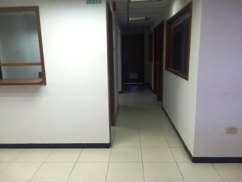 Comercial (Oficina) en Venta en 5 de Julio, Zulia - 44