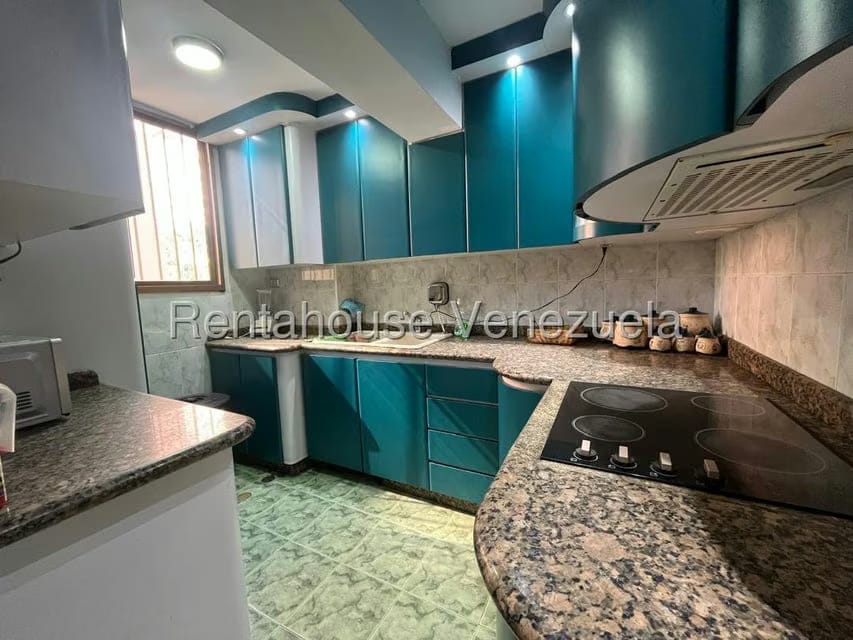 Apartamento (1 Nivel) en Alquiler en Montalban III, Distrito Metropolitano - 8