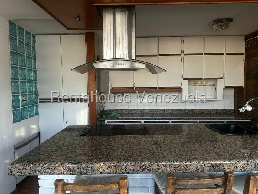 Apartamento (1 Nivel) en Venta en Santa Monica, Distrito Metropolitano - 8