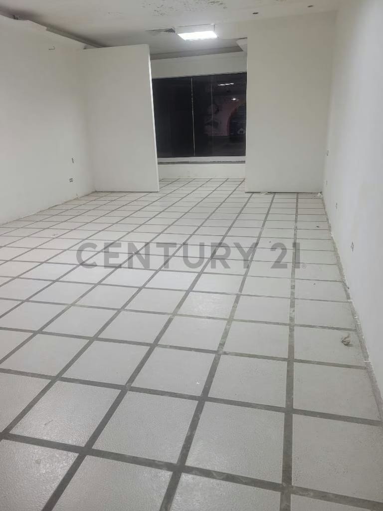 Alquiler de Local Comercial en Centro Comercial Salto Angel - 5