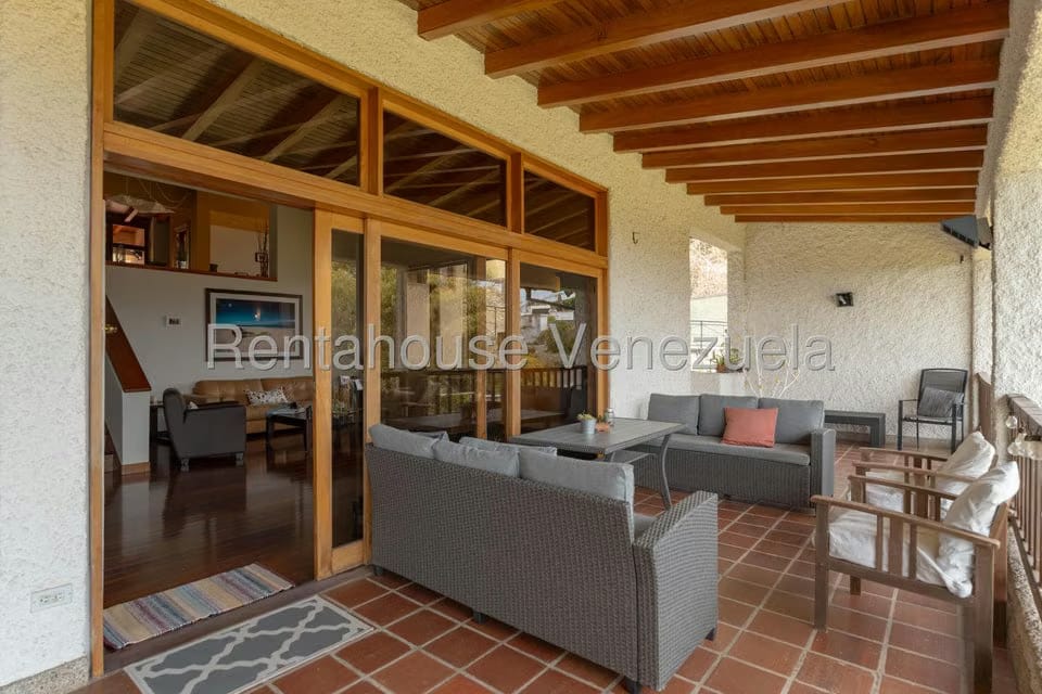 Casa (Multipes Niveles) en Venta en Oripoto, Distrito Metropolitano - 38