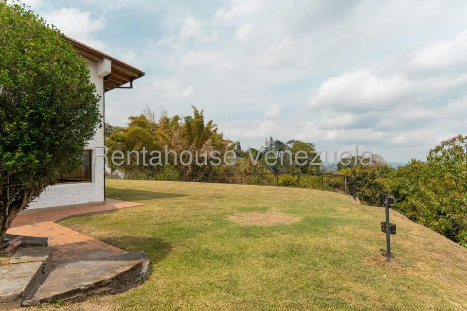 Casa (Multipes Niveles) en Venta en Oripoto, Distrito Metropolitano - 6