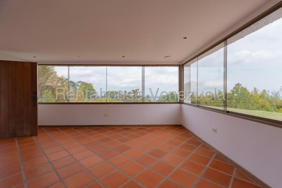 Casa (Multipes Niveles) en Venta en Oripoto, Distrito Metropolitano - 56