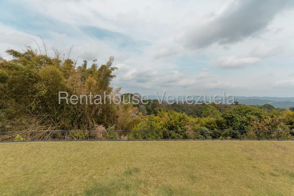 Casa (Multipes Niveles) en Venta en Oripoto, Distrito Metropolitano - 7