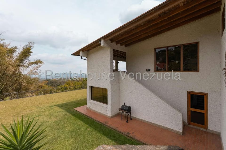 Casa (Multipes Niveles) en Venta en Oripoto, Distrito Metropolitano - 9