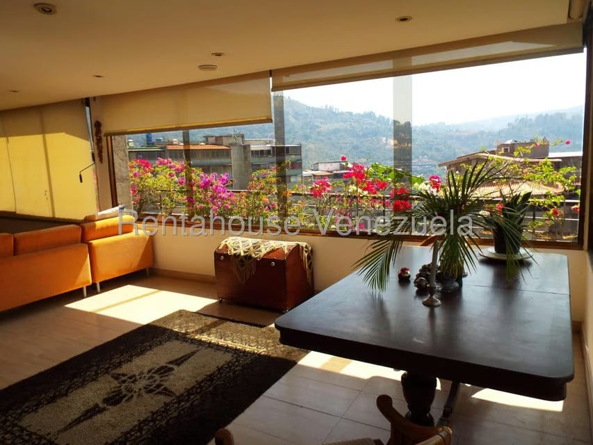 Apartamento (1 Nivel) en Alquiler en La Tahona, Distrito Metropolitano - 14