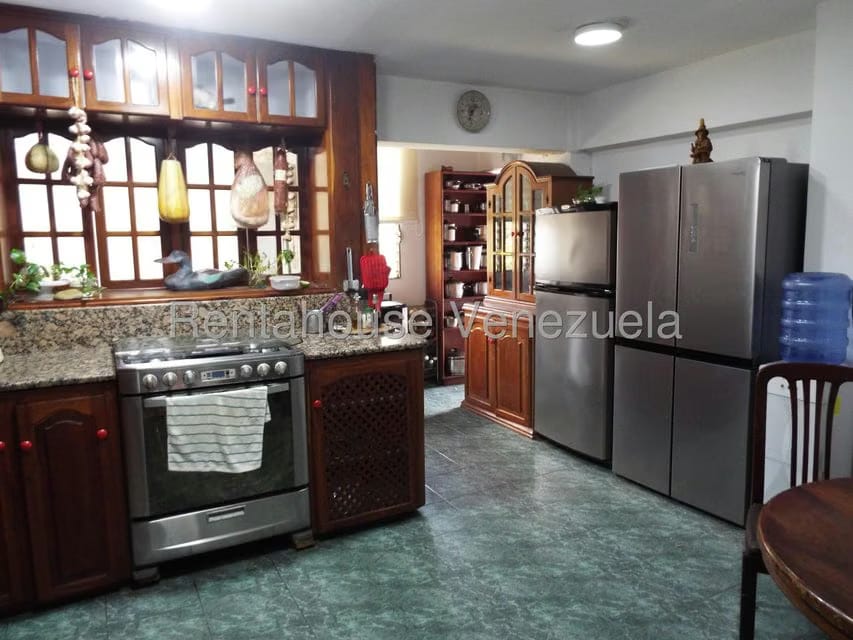 Apartamento (1 Nivel) en Alquiler en La Tahona, Distrito Metropolitano - 18