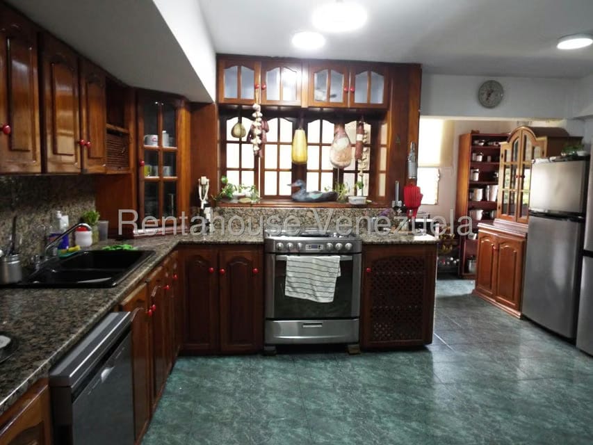 Apartamento (1 Nivel) en Alquiler en La Tahona, Distrito Metropolitano - 20