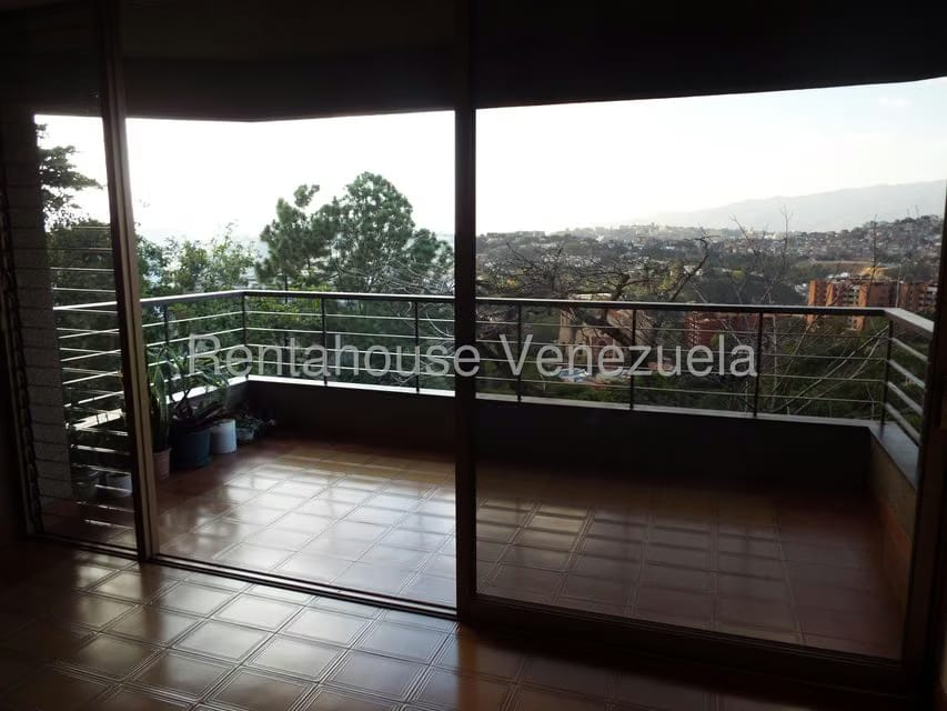 Apartamento (1 Nivel) en Alquiler en La Tahona, Distrito Metropolitano - 5