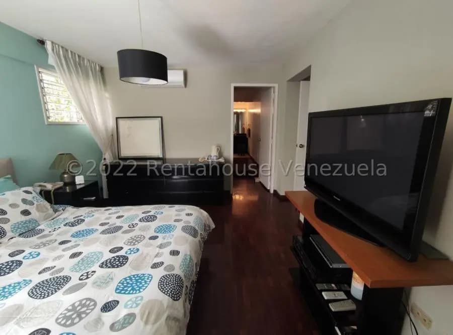 Casa en Venta en Cumbres de Curumo Caracas - 17
