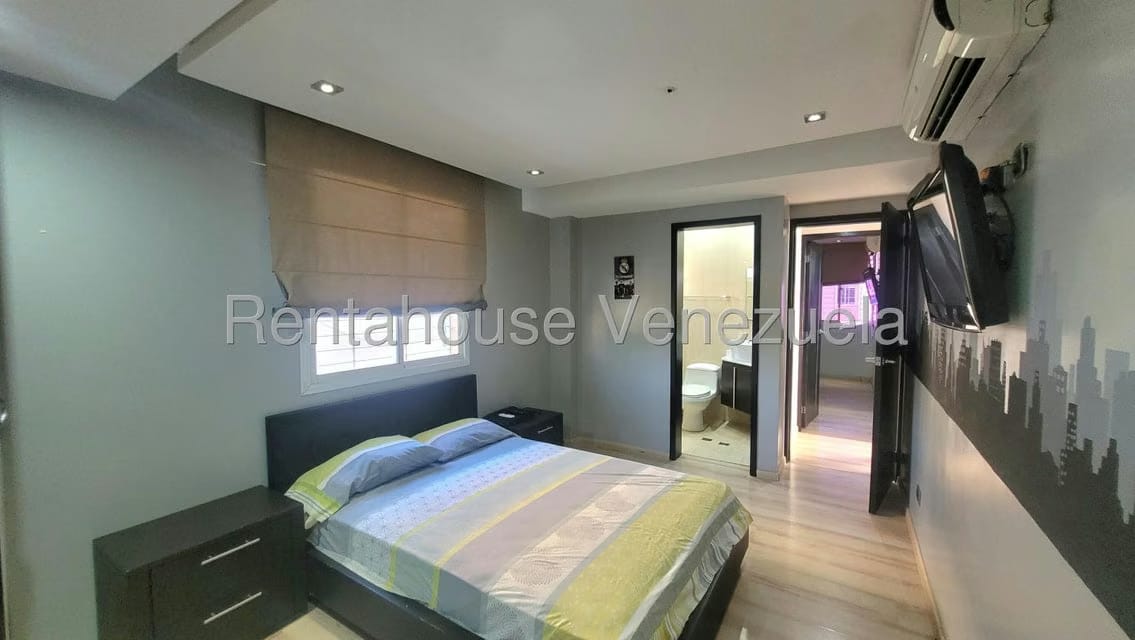 Casa (1 Nivel) en Alquiler en Ciudad Roca, Lara - 36