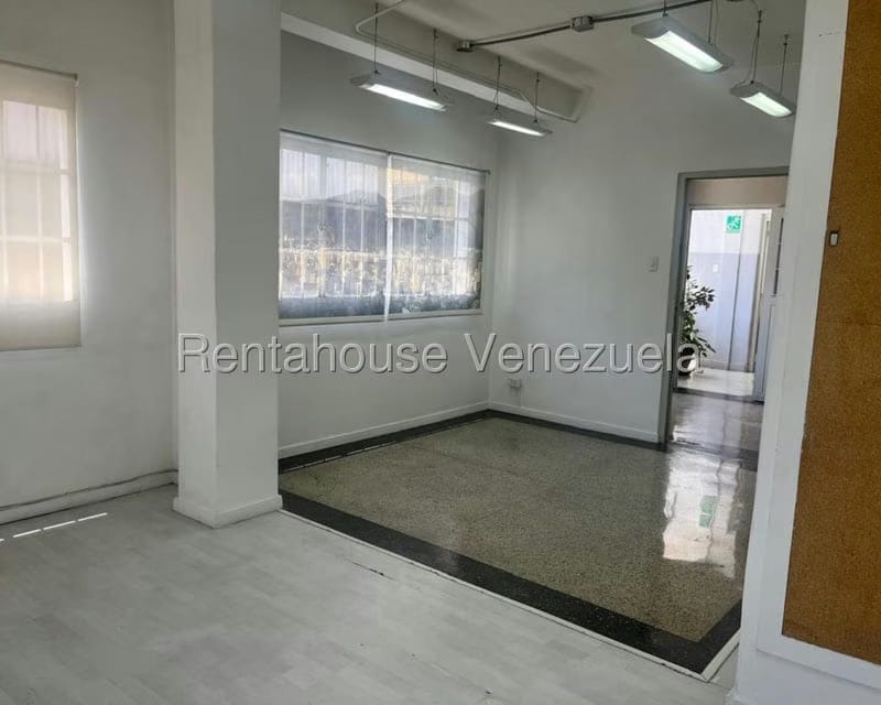 Comercial (Local Comercial) en Alquiler en Altamira, Distrito Metropolitano