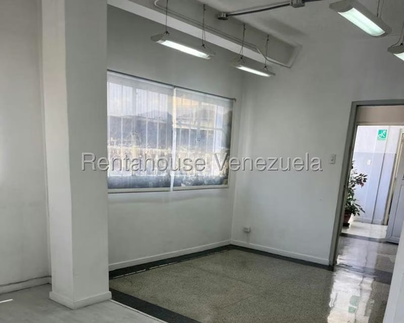 Comercial (Local Comercial) en Alquiler en Altamira, Distrito Metropolitano - 7