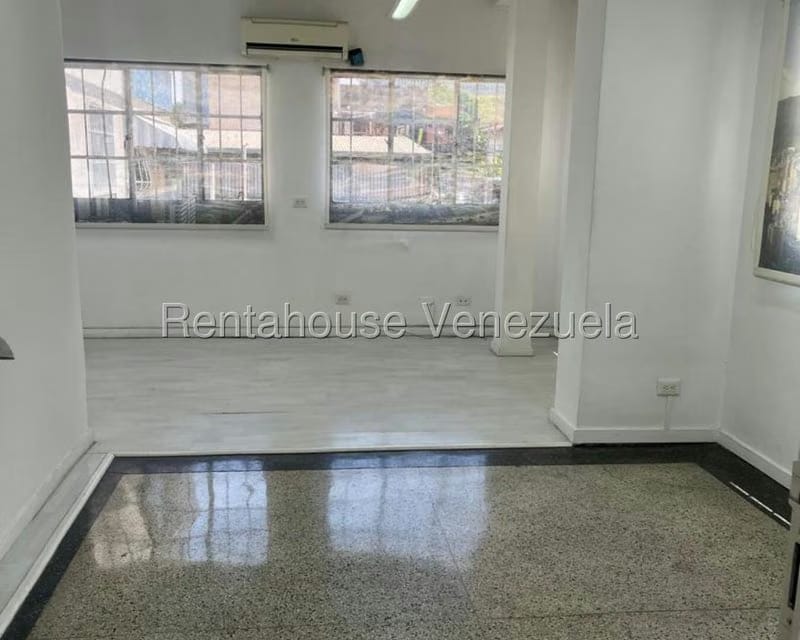 Comercial (Local Comercial) en Alquiler en Altamira, Distrito Metropolitano - 9