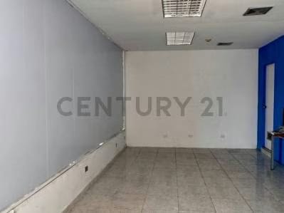 En venta local comercial en el centro comercial camino real - 4