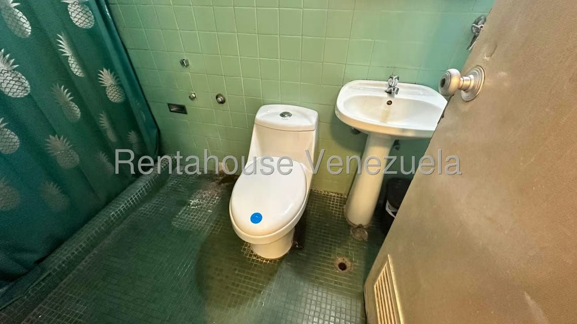 Apartamento (1 Nivel) en Venta en Parroquia Santa Rosalia, Distrito Metropolitano - 12