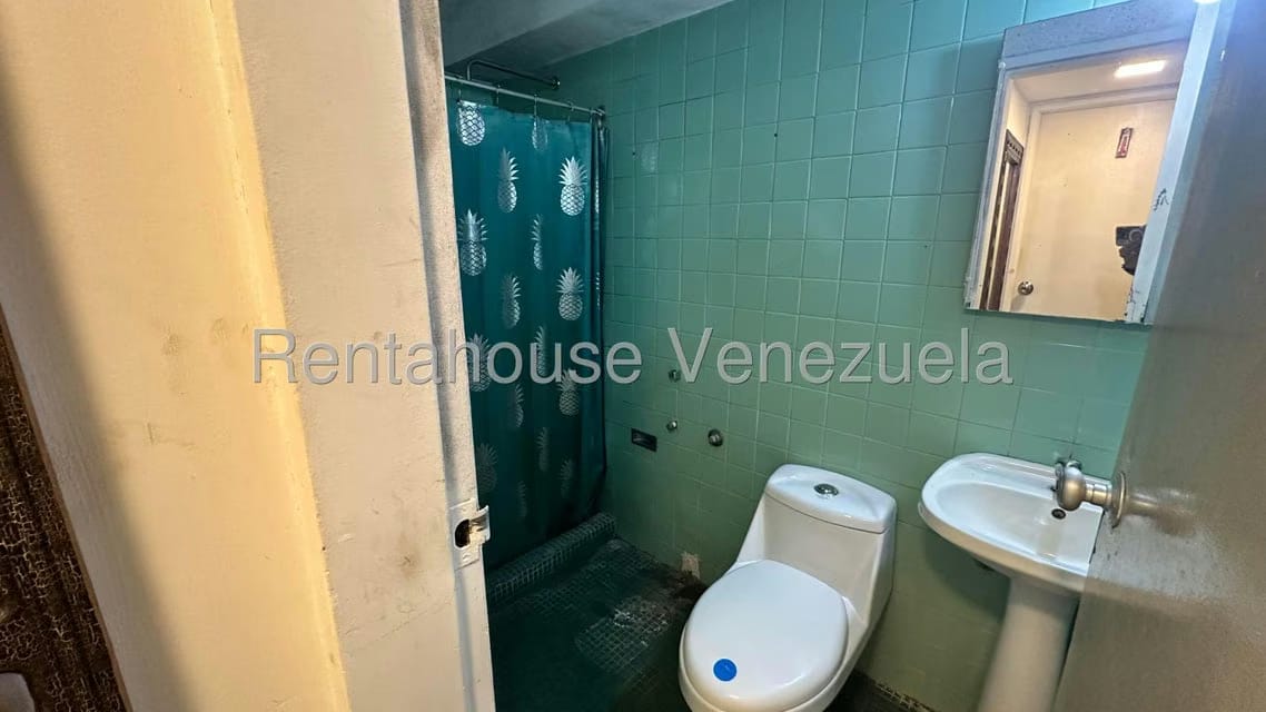 Apartamento (1 Nivel) en Venta en Parroquia Santa Rosalia, Distrito Metropolitano - 13