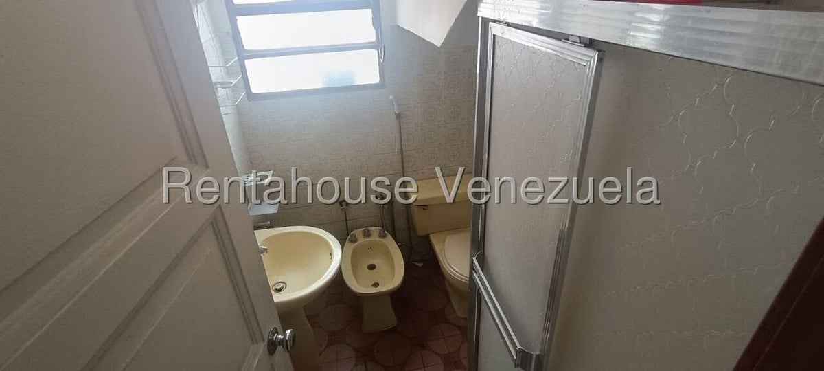 Casa (Duplex) en Venta en Santa Monica, Distrito Metropolitano - 14
